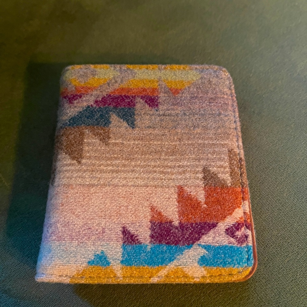 Pendleton snap wallet